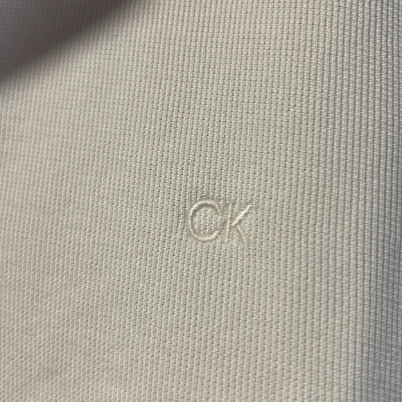 Like New Calvin Klein Snow White Stretch Golf Activewear Polo Comfortable Fabric - Picture 8 of 8